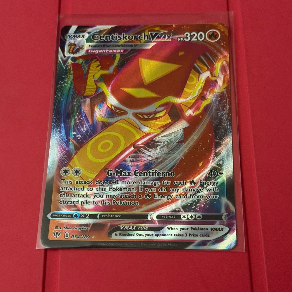 Centiskorch VMAX Pokémon Card 034/189